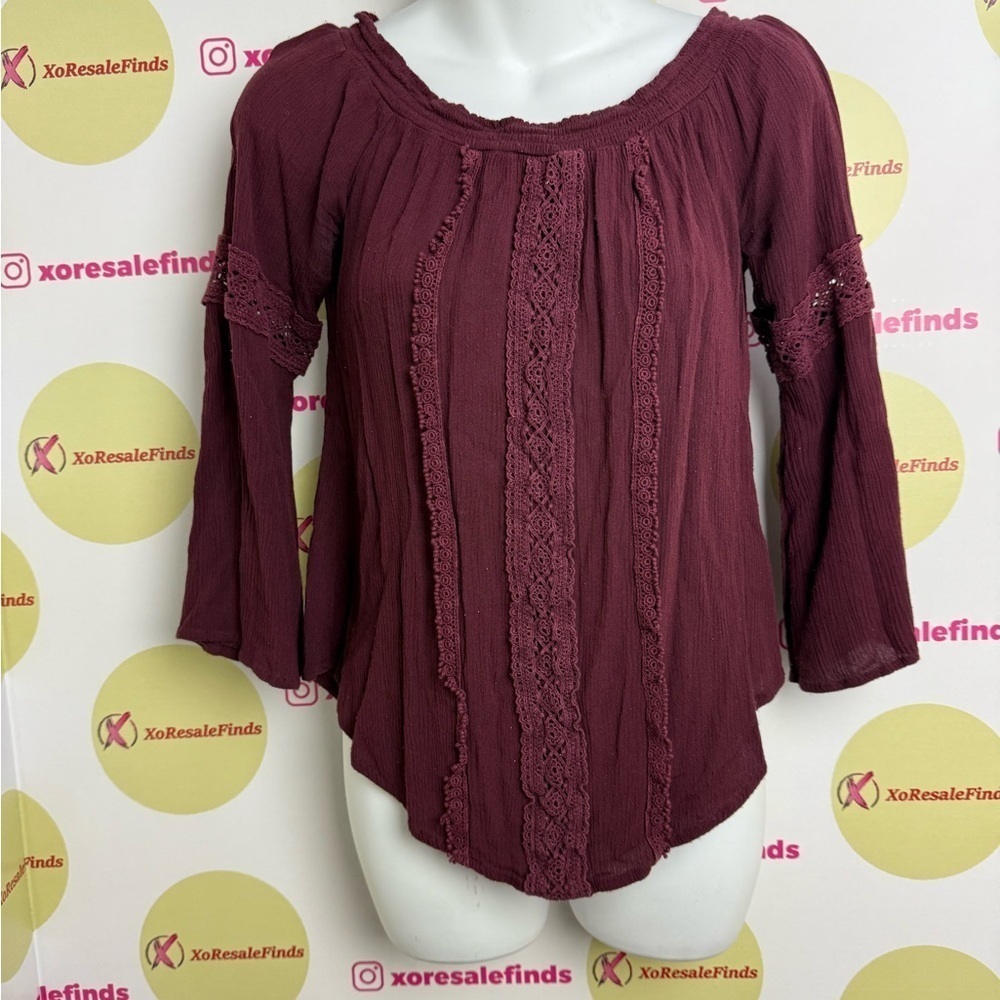 Women's Burgundy Lace Trim Top